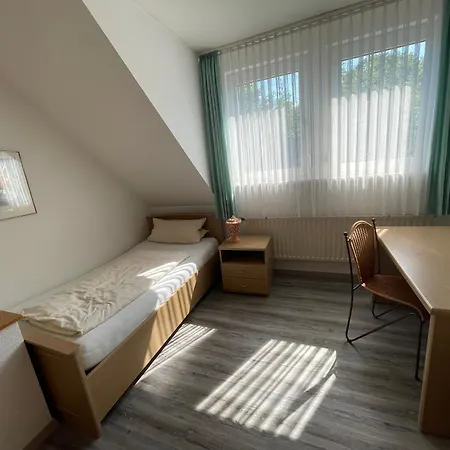 Hünnies 3* Lendringsen